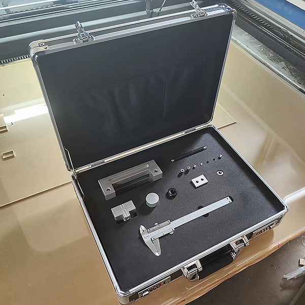 中人ZRCH-04平口钳测绘尝试装配